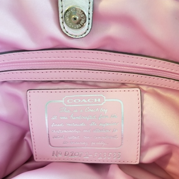 Perfect PInk Coach Hand Bag - Picture 8 of 8